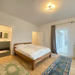 Epikur Apartament *